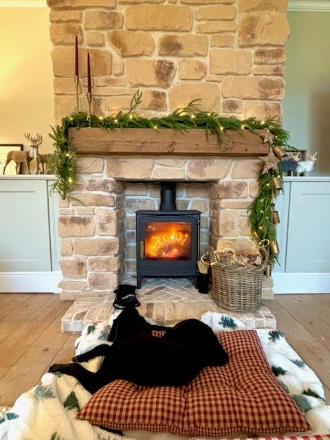 Elevating Interior Design: The Timeless Allure of Fireplace Stone Cladding"