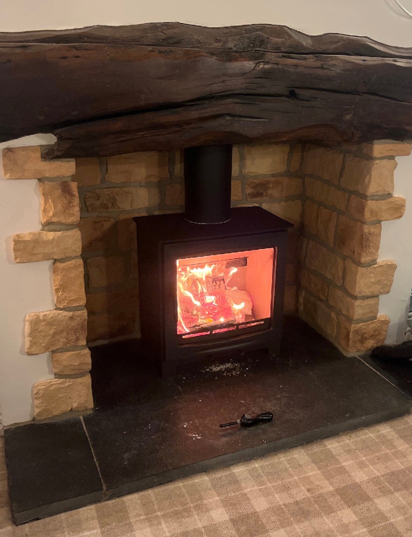 Stone Cladding - Golden Weathered - Stone Slips